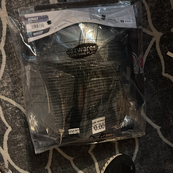 NWT Star Wars Mandalorian Costume Adult - Picture 3 of 5